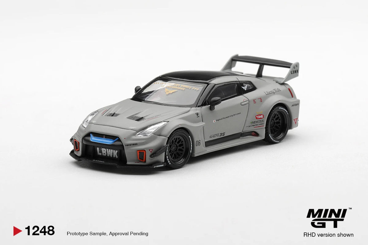 TSM Model 1:64 Diecast Car