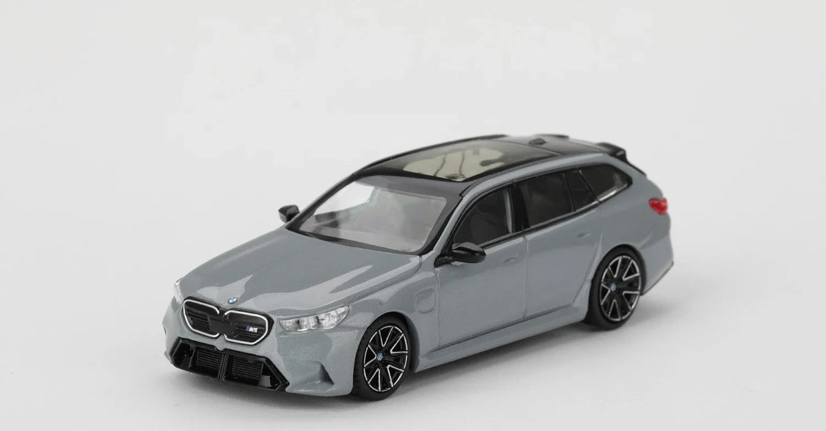 TSM Model 1:64 Diecast Car, Pit Stop Pro